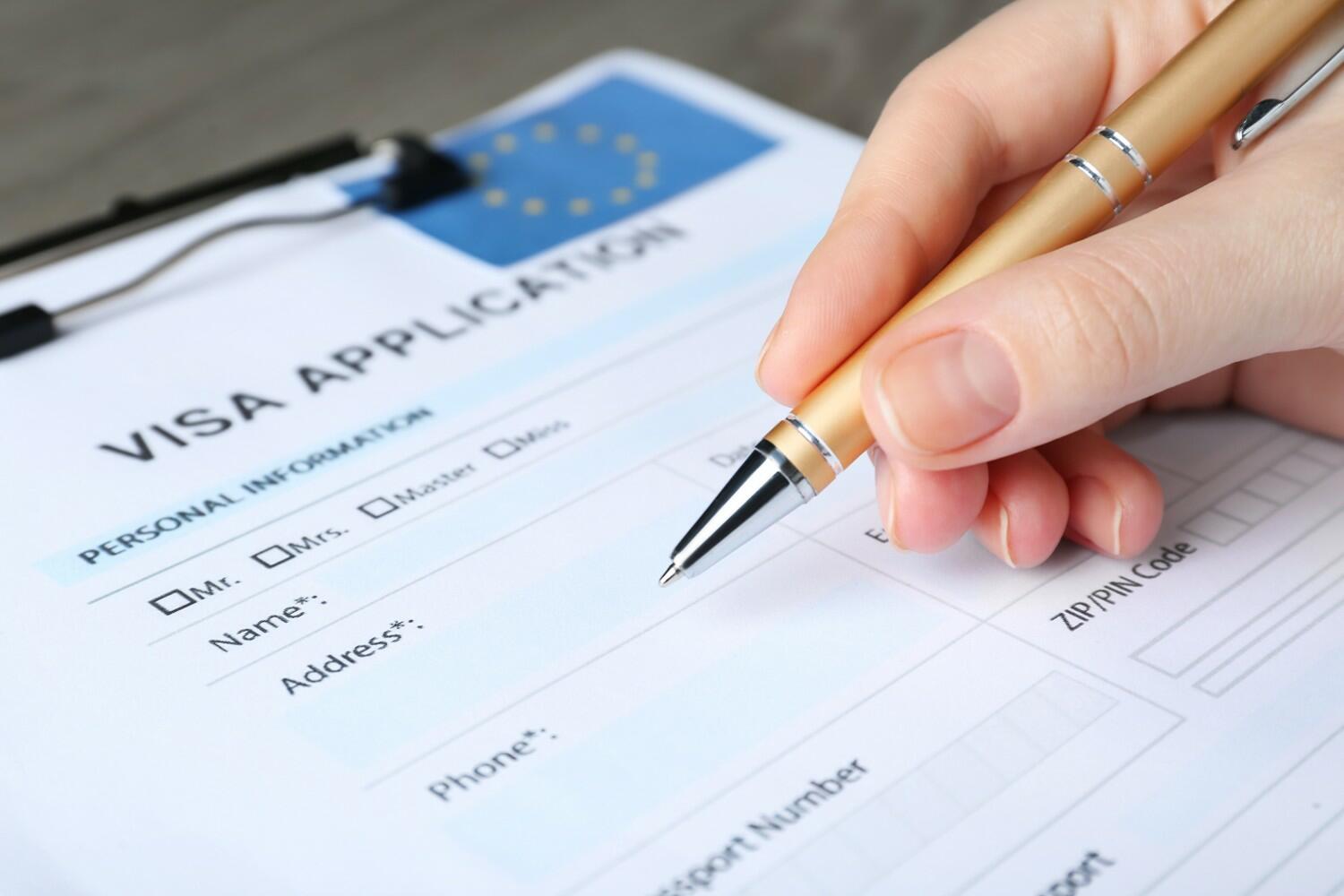 Golden Visa espagnol et investissement immobilier 2026 : la résidence à Ibiza simplifiée