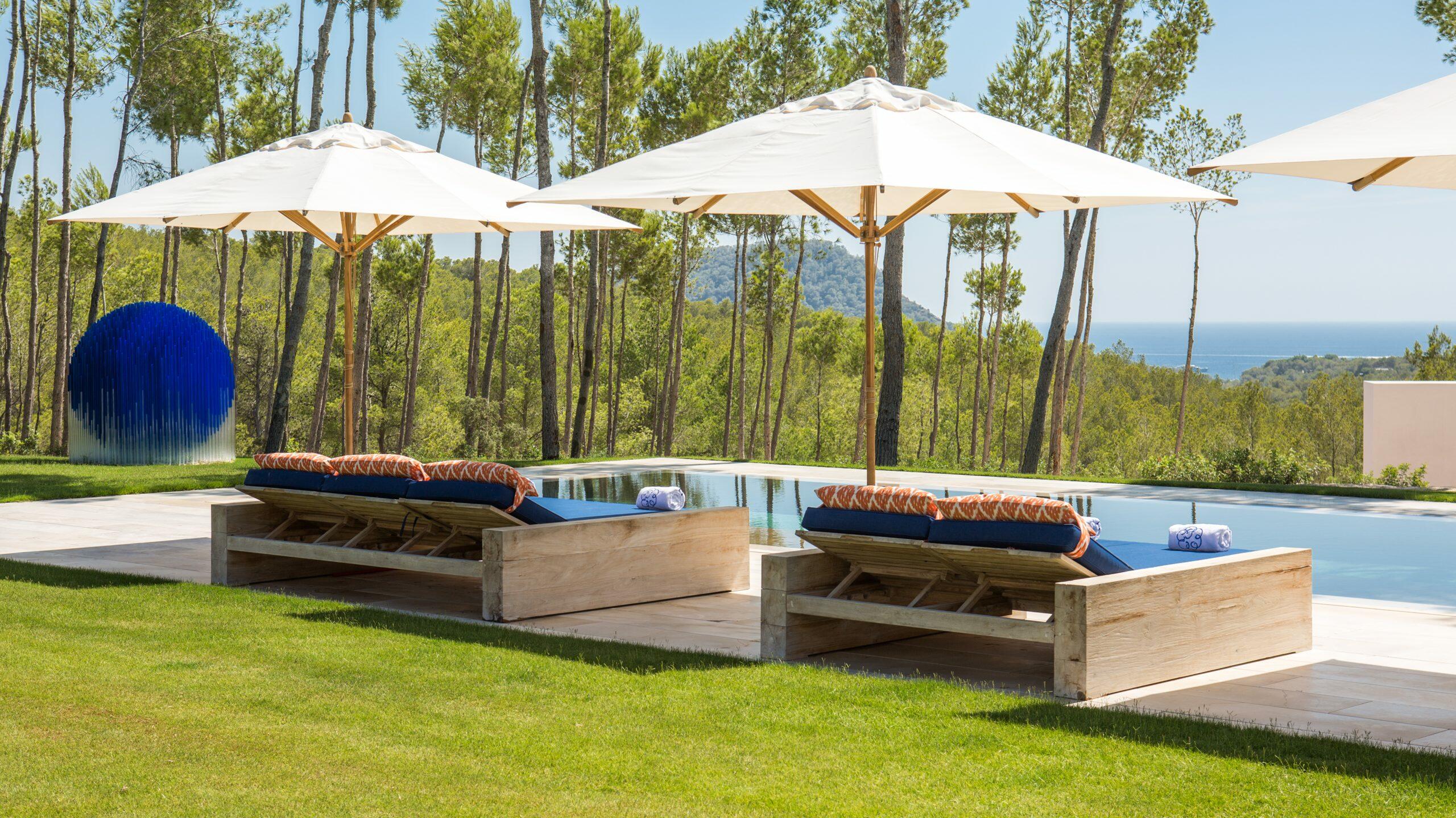 Villa de luxe à Ibiza pour groupes avec vue sur la mer