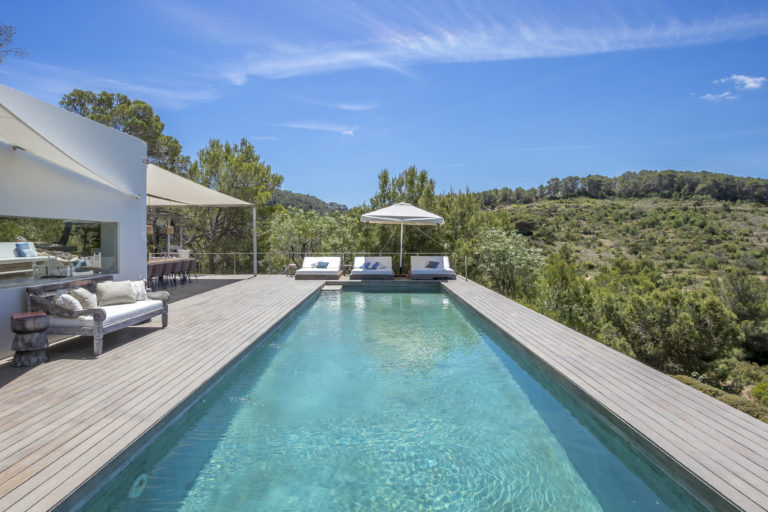 Est-ce que 2025 est un bon moment pour acheter une propriété à Ibiza ?